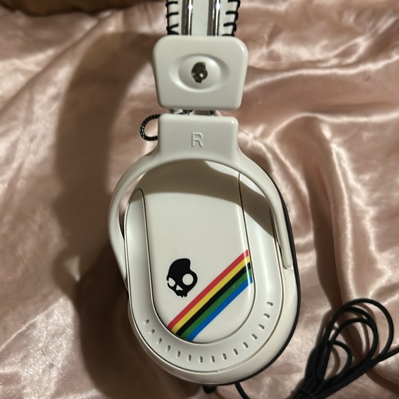 Skullcandy Agent Over-Ear Headphones (Like New) - Picture 5 of 11